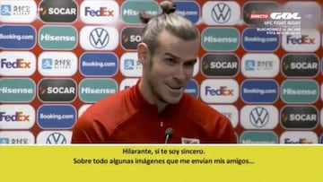 Bale carga contra la prensa española con humor