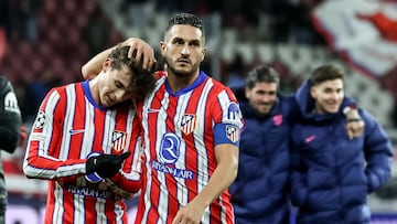 Salzburg (Austria), 29/01/2025.- Koke (R) and Rodrigo Riquelme (L) of Atletico celebrate with teammates after winning the UEFA Champions League match between RB Salzburg and Atletico Madrid in Salzburg, Austria, 29 January 2025. (Liga de Campeones, Salzburgo) EFE/EPA/FILIP SINGER