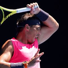 Nadal inicia la caza del 20º título de Grand Slam al ralentí