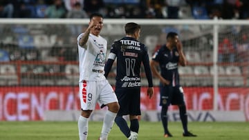 'Bofo' Bautista tachó el rendimiento de Chivas ante Pachuca