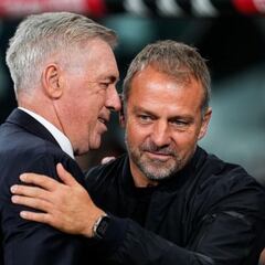 Hansi Flick echa un cable a Ancelotti y desmonta las críticas