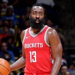 Who was the last American player to win the NBA MVP award?