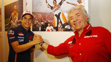 30/04/15 MOTOCICLISMO INAUGURACION EN JEREZ DE LA EXPOSICION DE REPSOL LEYENDAS DEL MOTOR DE ANGEL NIETO A MARC MARQUEZ FOTO:JAIME OLIVARES/REPSOL.