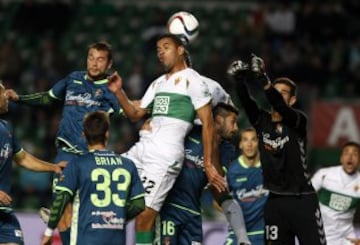 Jonathas durante el partido de vuelta de dieciseisavos de final de la Copa del Rey, disputado esta tarde en el estadio Martínez Valero. 
