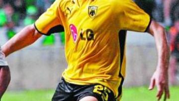 Kyrgiakos, con el AEK.