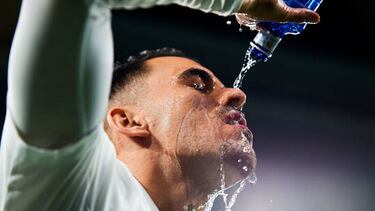 El Bernabéu renueva a Ceballos