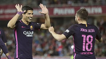 Alcácer hace reaccionar al Barça
