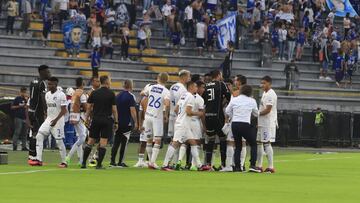 Tolima - Millonarios, suspendido por agresión a Daniel Cataño.