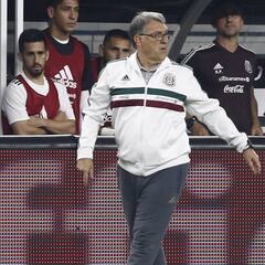 Tata Martino confirma que Moreno sería baja del Tri