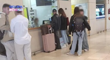 Dani Alves, pillado en el aeropuerto