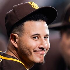 Manny Machado apunta a visitar el quirófano por lesión de codo