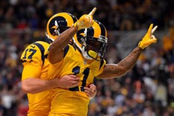 El quarterback Case Keenum y el receptor multiusos Tavon Austin fueron dos de los grandes protagonistas de la clara victoria de los Rams frente a los Buccaneers. El pasador, que venía de completar un encuentro mediocre contra los Lions, completó su mejor partido de la temporada, finalizando con 14 de 17 pases para 234 yardas y 2 touchdowns sin intercepciones.