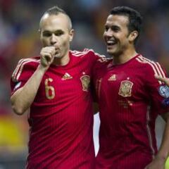 Iniesta: "Los pitos hacia Piqué nos perjudican a todos"