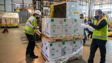 Vacunas Pfizer en Colombia. Conozca cuántas dosis llegaron en el último envío del laboratorio y cuándo iniciará su distribución a las regiones del país.