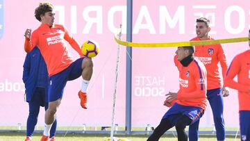 Griezmann en la sesión de hoy de un Atlético que está fuerte.