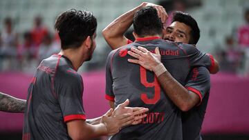 Boca e Independiente empatan a títulos internacionales