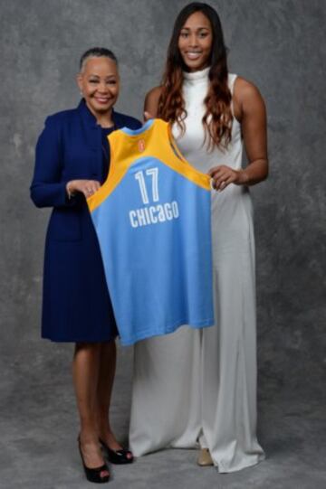 2. Alaina Coates (Chicago Sky)