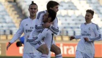 Los jugadores del Castilla celebran uno de los tantos