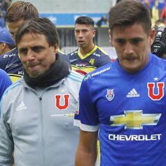 El dilema de Hoyos en la U de cara a Corinthians y al Superclásico