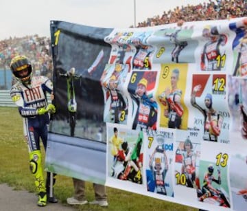 En 2009, de nuevo con Yamaha, consiguió su noveno título mundial. Ganó seis carreras y obtuvo 45 puntos de diferencia sobre el segundo, Jorge Lorenzo. El 27 de junio, en el Gran Premio de Holanda en el circuito de Assen, Valentino consiguió su victoria número 100 en su carrera y lo celebra con una gigantesca pancarta con fotos de cada una de sus 99 victorias anteriores.