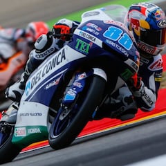 Martín: "Le he dicho a Rossi que me impresiona verle aquí"