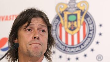 El estrega del San José Earthquakes y ex timonel del Guadalajara, expresó que está al pendiente de la actualidad del Rebaño.