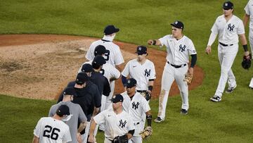 Con Aaron Judge fuera de la alineaci&oacute;n, los Yankees lograron 14 imparables ante los Red Sox para poner la serie contra sus rivales 4-0 a su favor.