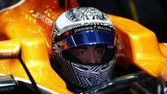 Fernando Alonso subido en el McLaren en Montmel&oacute;.