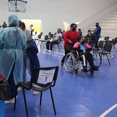 ¿Es feriado el viernes 30 de abril o el lunes 3 de mayo en Ecuador?