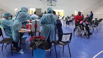 ¿Es feriado el viernes 30 de abril o el lunes 3 de mayo en Ecuador?