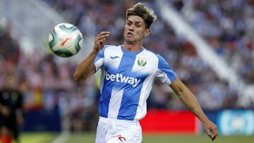 El jugador del Leganés, Javi Avilés, durante un partido.