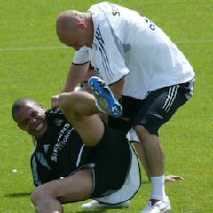 Gravesen saca libro: le partió un diente a Ronaldo, guerra de cohetes con Rooney...