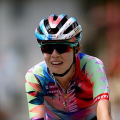 Niedermaier destapa su potencial en el Giro Donne; Van Vleuten, más líder