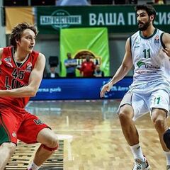 Un Brooks colosal pone al Unicaja a un paso de la final