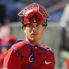 Who are the highest paid MLB catchers? Big money for baseball’s toughest position