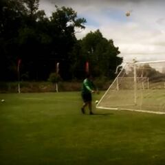 El 'gol imposible' de Miguel Aceval en la práctica de Temuco