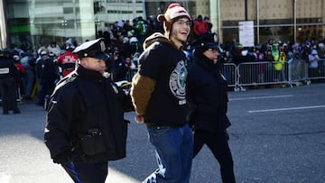 El desfile del campeonato de los Philadelphia Eagles no tuvo saldo blanco