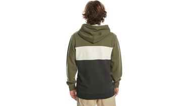 Clida y barata: la sudadera Quiksilver para oto?o