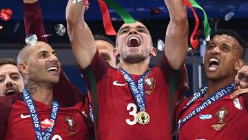 Con Portugal Pepe se sali&oacute; y fue el MVP de la final en Par&iacute;s ante los franceses. 
 