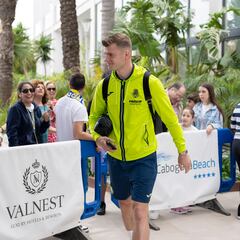 Sorloth titular ante el Almería tras ser padre