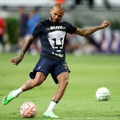 La inactividad que tendría Dani Alves si Pumas no clasifica