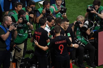 The viral photo sequence from the Croatian celebrations