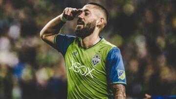 Seattle Sounders rinde homenaje a Clint Dempsey