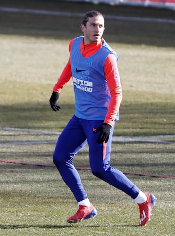 Filipe Luis durante el entrenamiento. 