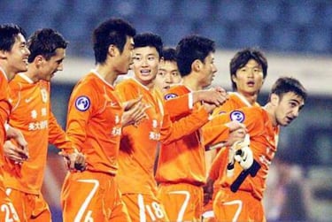 Chinese Super League to use foreign refs for key games