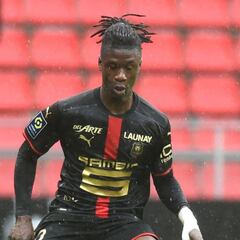 "El interés del Madrid es bonito, pero no he decidido lo que haré"