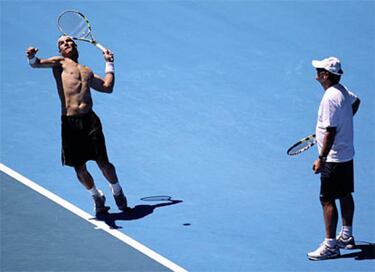 Triunfo de Ferrer en Auckland en su periplo hacia Australia