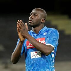 Eight players Man United could bring in this summer