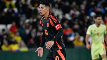 James y su buen partido frente a España