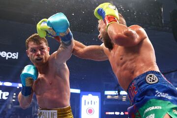 Así se vivio en fotos el combate entre Canelo Álvarez y Saunders